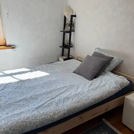 Freshly Renovated Bathroom! Luna Budget Cozy Juhkentali 42 Near Centre Airport Next To The Bus Station *