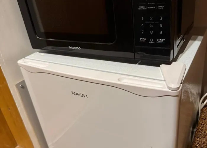 公寓 Freshly Renovated Bathroom! Luna Budget Cozy Juhkentali 42 Near Centre Airport Next To The Bus Station